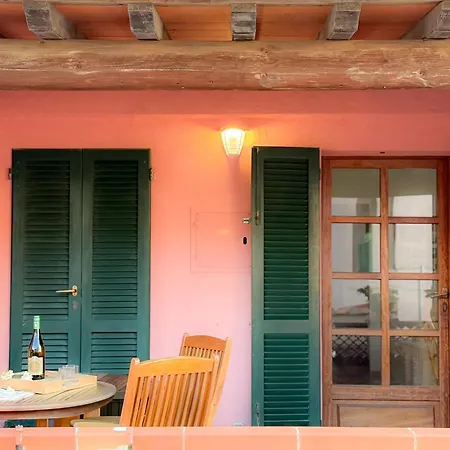 Marconi Boutique - Helloelba ポルトフェッラーイオ