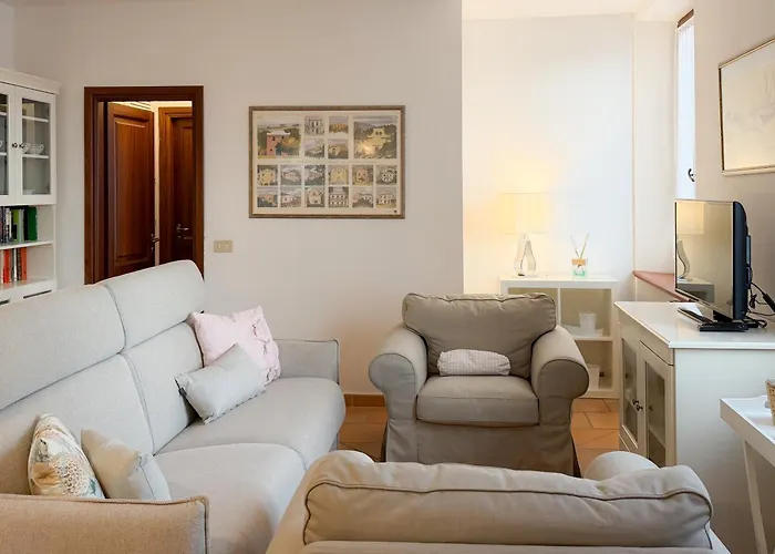 Marconi Boutique - Helloelba 別荘 *